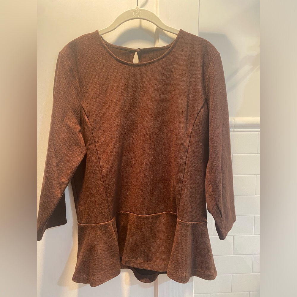 LaurenRalph Lauren- Brown Chevron knit peplum top, Size XL, 3/4 Sleeve Size XL